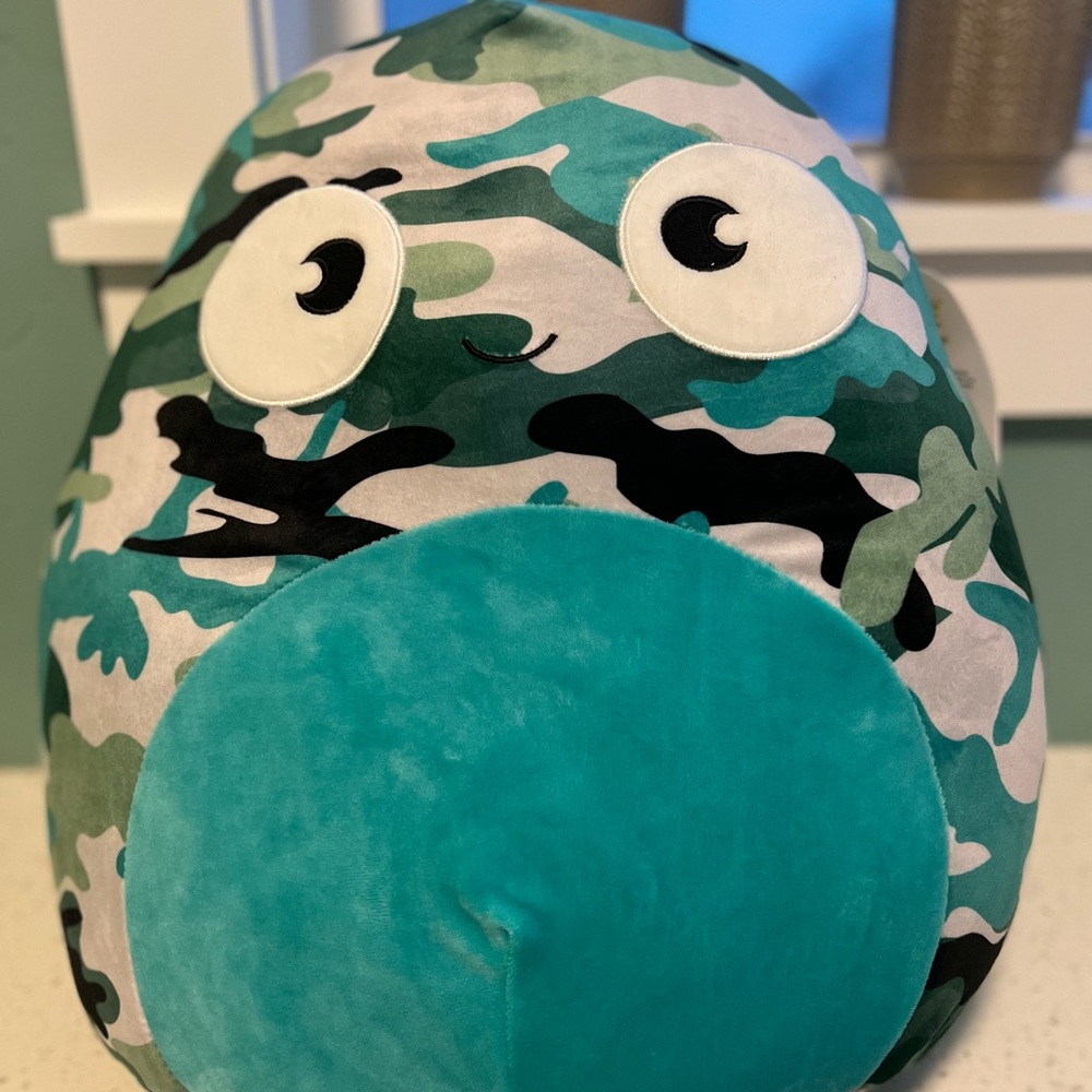 Squishmallows Calais 16”
